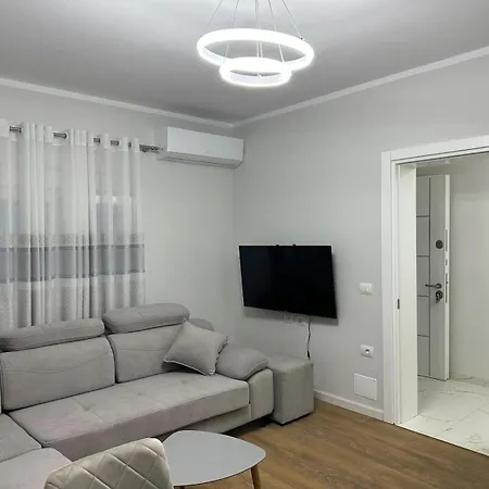 Family Luxury Near The Apartment *